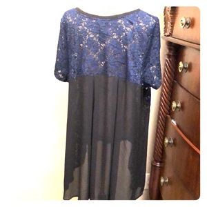 NWOT LANE BRYANT HI LO NAVY/BLK  BLOUSE SIZE 22/24
